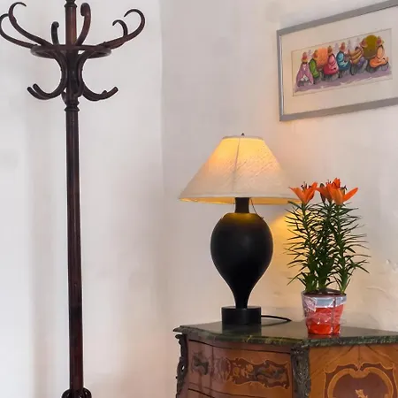 Collection - Grand Harbour 9b *