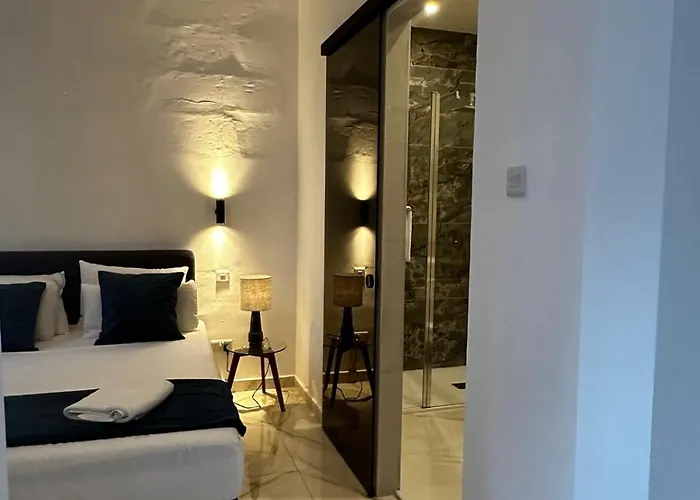 Collection - Grand Harbour 9b Valletta