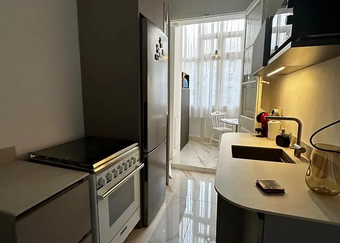 Collection - Grand Harbour 9b Apartman *